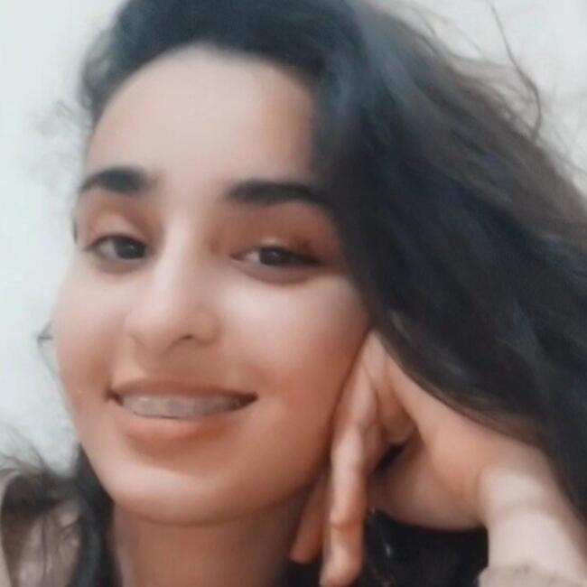 Babysitter in Amiens: Manima