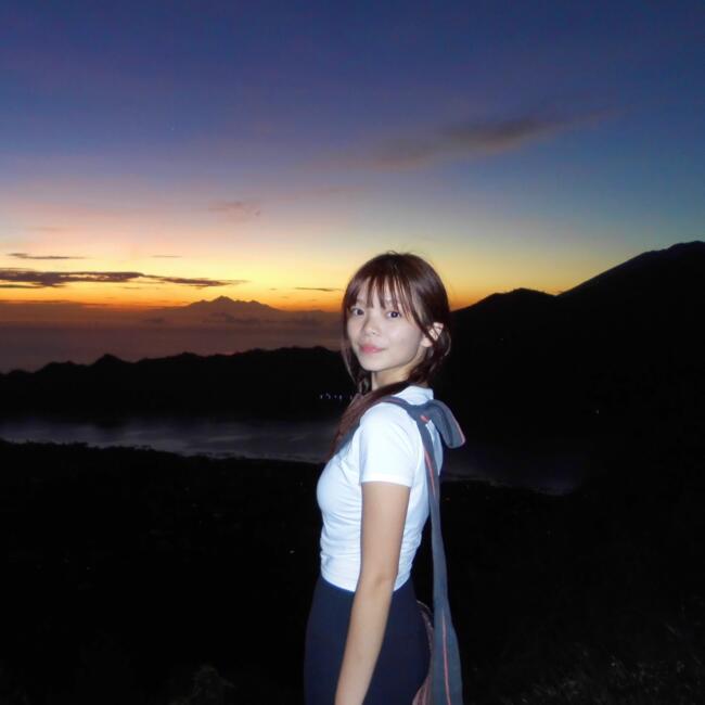 Babysitter in Singapore: Yap