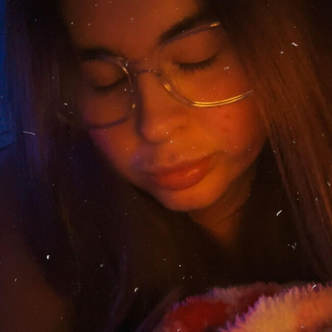 Nanny in Irvine: Holly