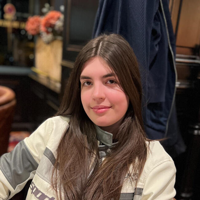 Babysitter in Houplines: Marilou