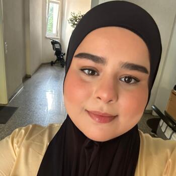 Babysitter in Wuppertal: Yasmina