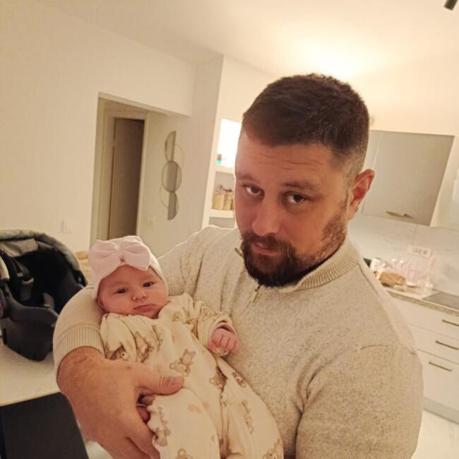 Babysitting job in Rijeka: Vedran