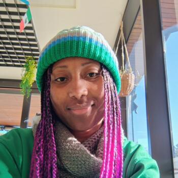 Babysitter Melbourne: Keli Yesari