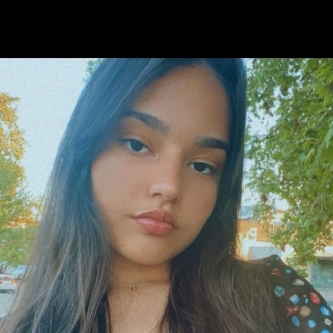 Babysitter em Vila Real: Hevellyn