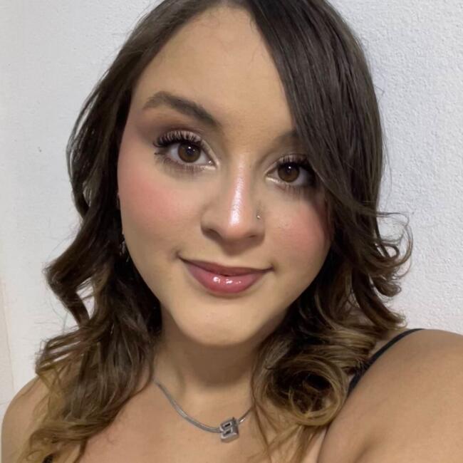 Babysitter in Belo Horizonte: Beatriz