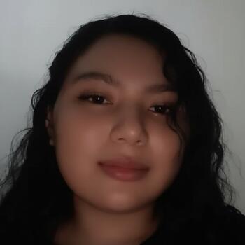 Babysitter in Acajutla: Stephanie