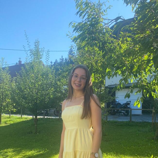 Babysitter in Ljubljana: Lucija