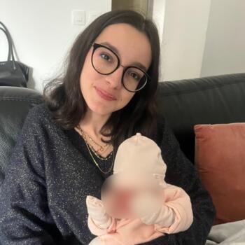Babysitter in Saint-Étienne: Emma