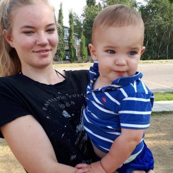 Babysitter St. Albert: Madysen