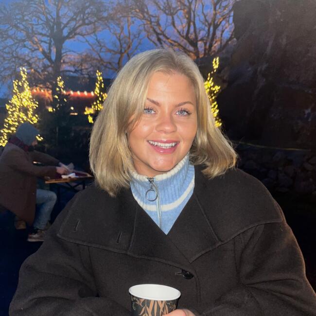 Babysitter in Lisbon: Sarah