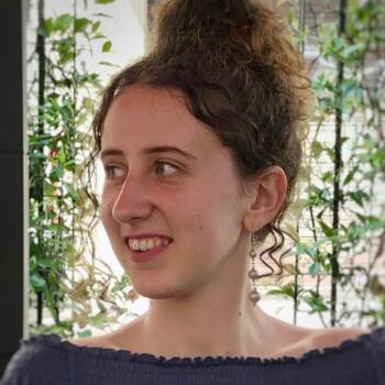 Babysitter in Ghent: Viola