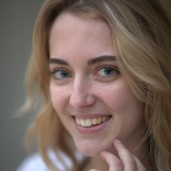 Babysitter La Rochelle: Agathe