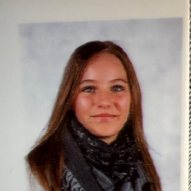 Baby-sitter in Genolier: Elin