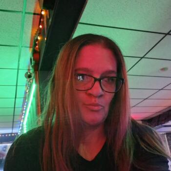 Babysitting job in Bay City: babysitting job Michelle