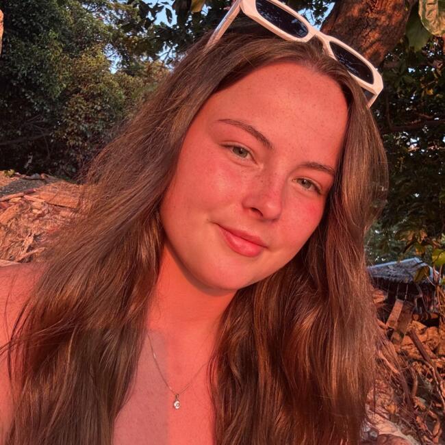 Babysitter in Melbourne: Clara