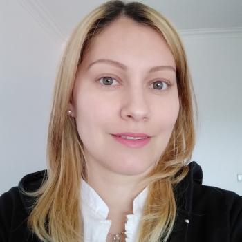 Babysitter Vila Nova de Gaia: Karin