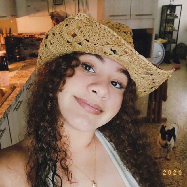 Babysitter in Vega Baja: Kassandra