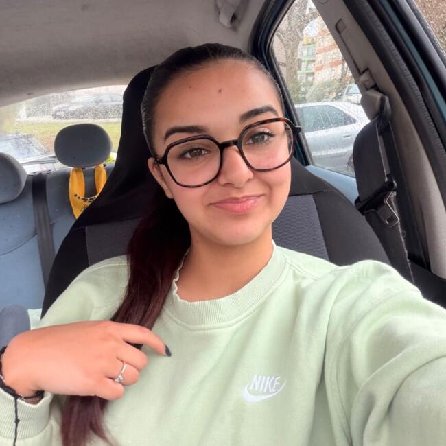 Babysitter in Sintra: Carolina