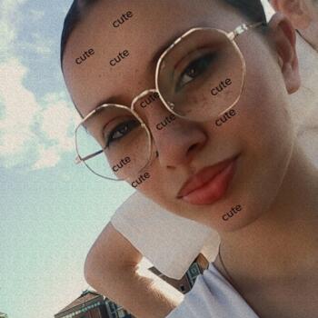 Babysitter in Bruay-la-Buissière: Kauline