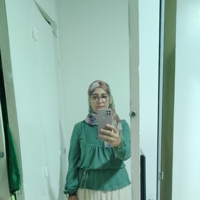 Babysitter in Rabat: Hanane