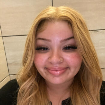 Babysitter in Riverview (Florida): Anya