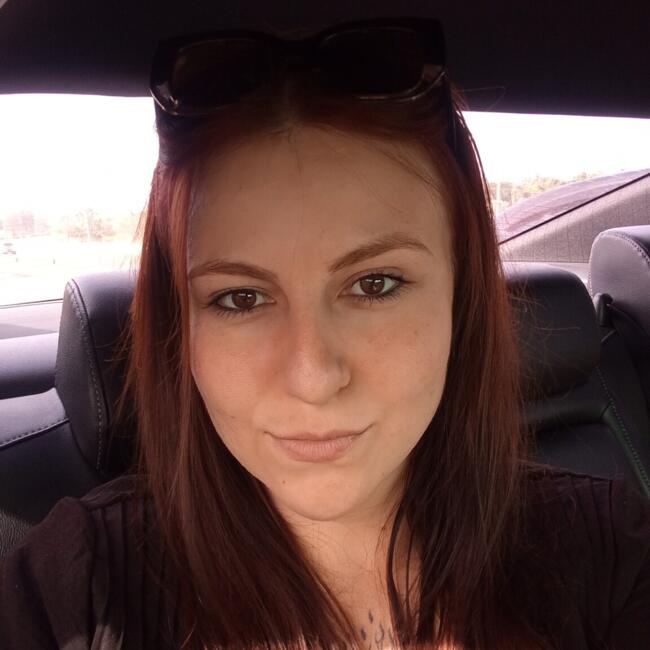 Babysitter in Balneário Gaivota: Luana