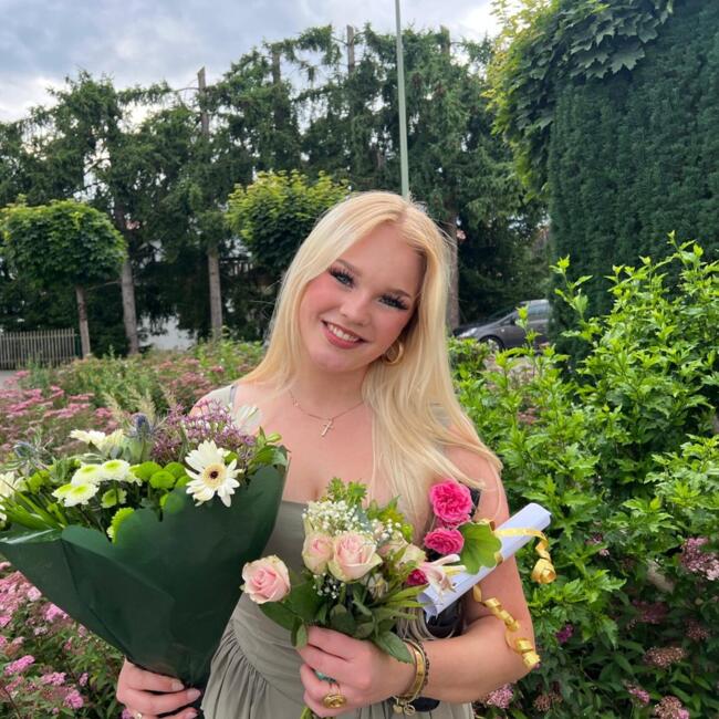 Babysitter in Melbourne: Emma