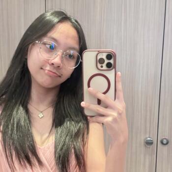 Babysitter in Bacoor: Eliah