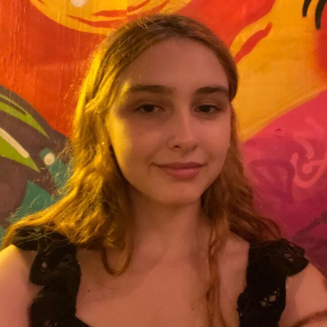 Babá em Cachoeirinha: Laura