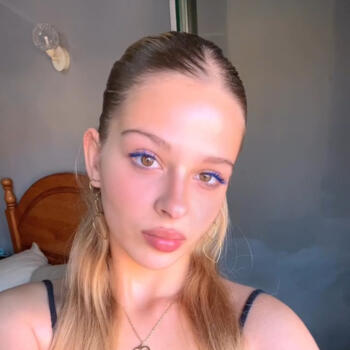 Niñera en Alovera: Adriana