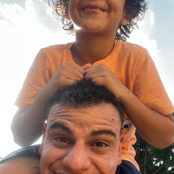 Babysitting job in Brasília: babysitting job Kelvin