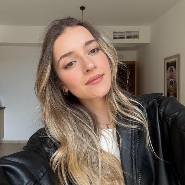 Babysitter in Ílhavo: Ana