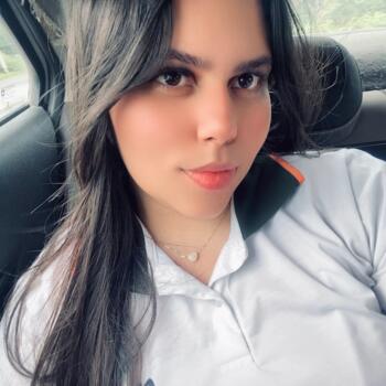 Babysitter in Fortaleza: Iasmim