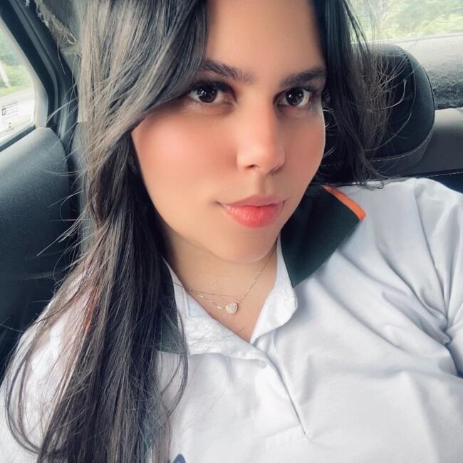 Babysitter in Fortaleza: Iasmim
