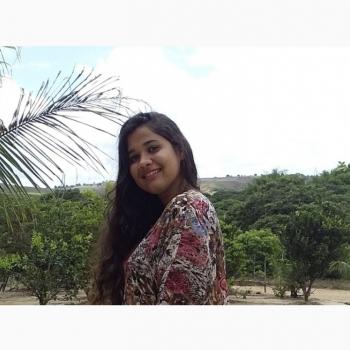 Babysitter in Maceió: Karine