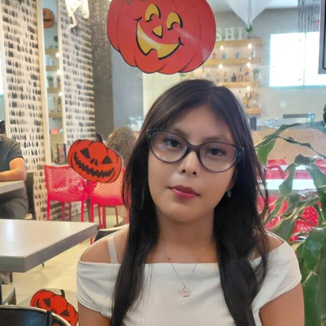 Babysitter in Chilibre: Abigail Smith