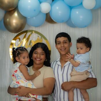 Trabajo para niñera en Bello: trabajo de niñera Laura