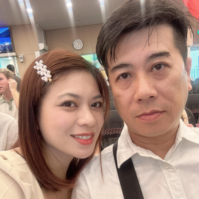 新加坡的临时保姆工作: Cora gao