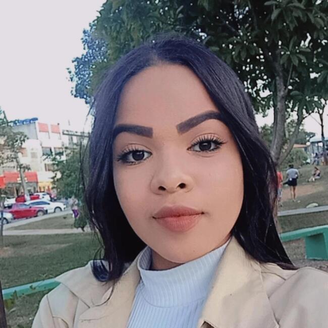 Babysitter in Paranoa: Raquel Araujo