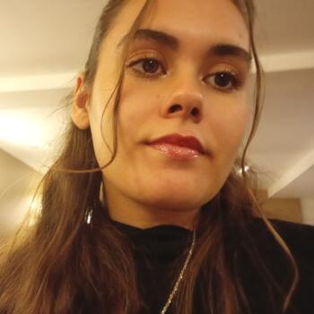Babysitter in Veigy: Maria