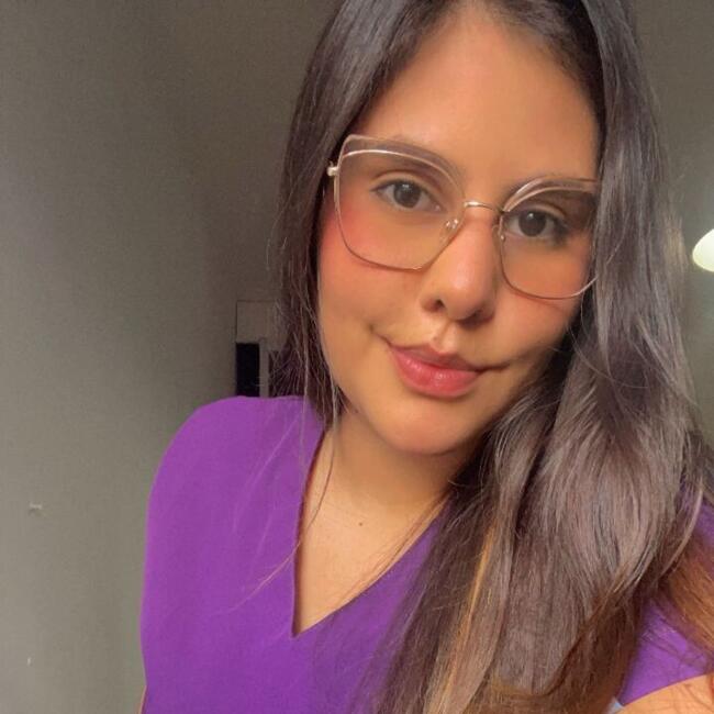 Babysitter in Caracas: Gabriela Vegas