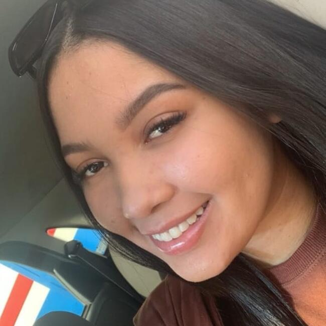 Babysitter in Palmas: Iasmin