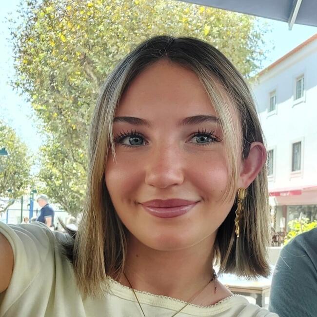 Babysitter em Ericeira: Jamie