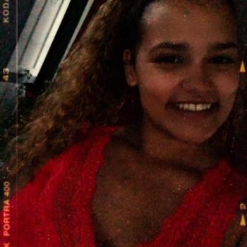 Babysitter em Moita: Daniela