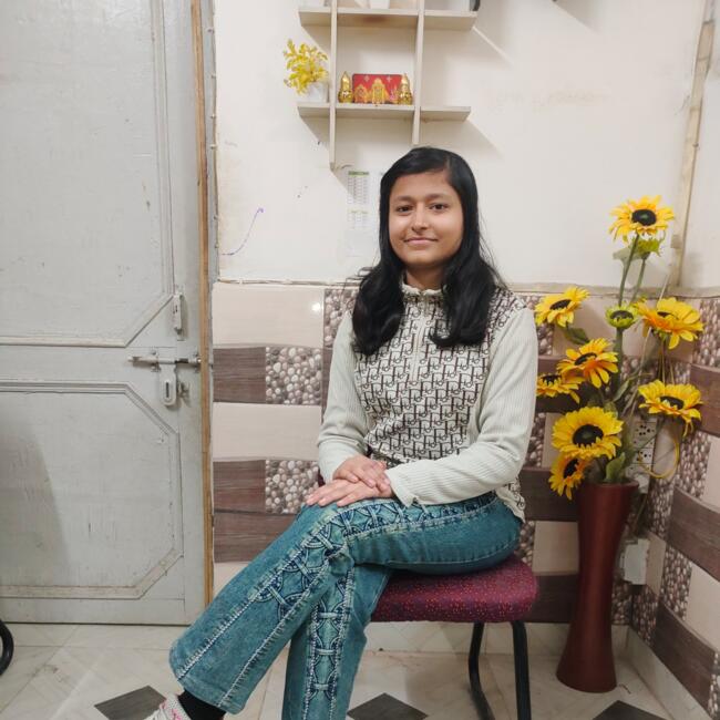 Babysitter in Muradnagar: Tripti