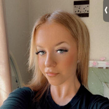 Babysitter in Dunmurry: Mya