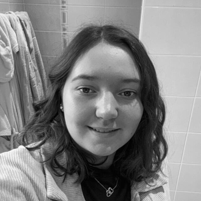 Babysitter in Chauché: Alienor