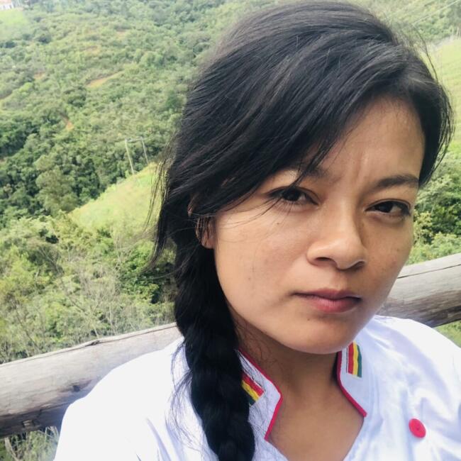 Babysitter in Santa Cruz: Diana