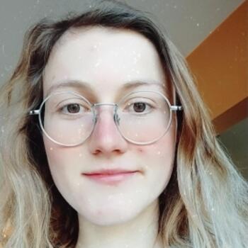 Babysitter in Auderghem: Florence