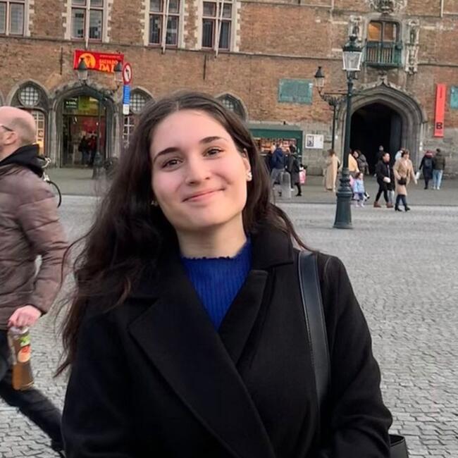Babysitter in Louvain: Rebeka